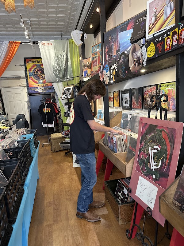 Rock Star Records and CDs - Photo 5