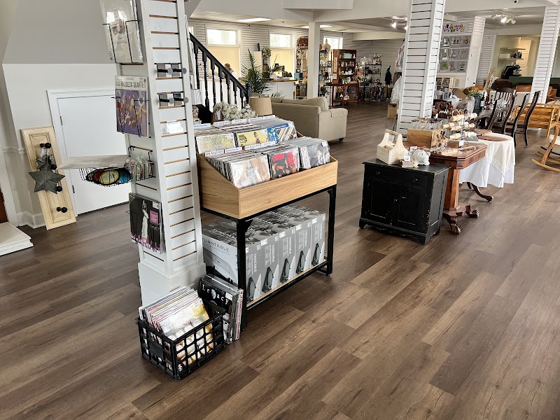 Big Love Vinyl storefront