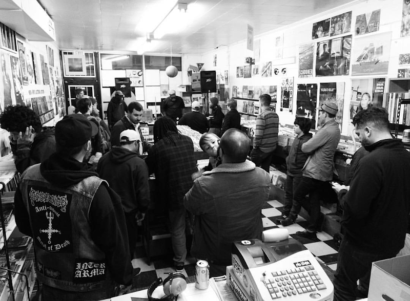 Chaz's Bull City Records - Photo 4