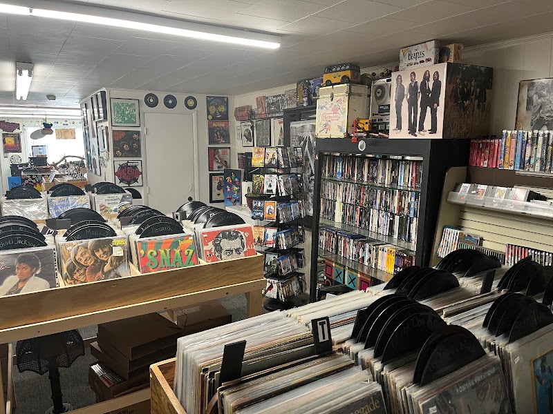 Game Heads & Vinyl Junkies - Photo 4