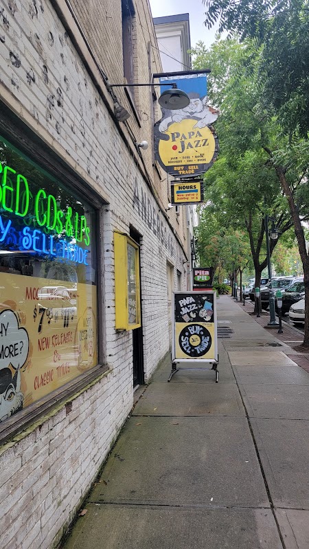 Papa Jazz Record Shoppe storefront