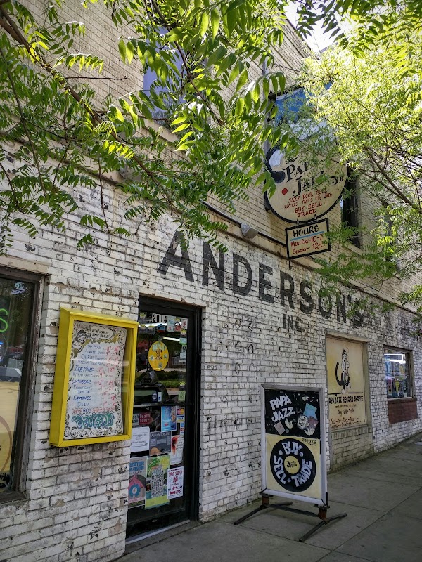 Papa Jazz Record Shoppe - Photo 4