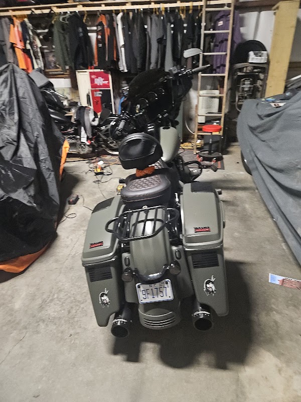 Wild Woody's Records and More - Photo 3