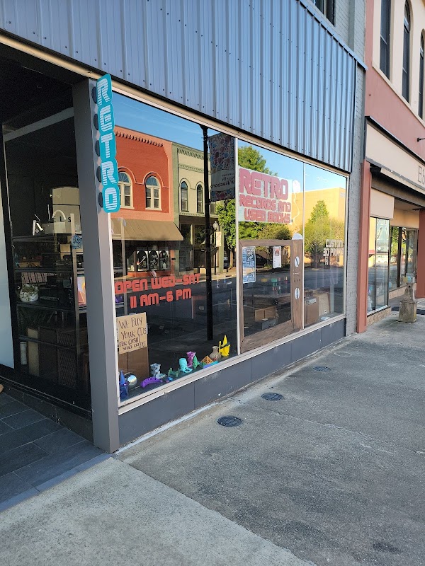Retro Records storefront
