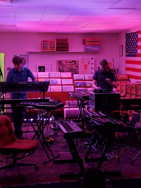 Cabin Floor Records - Photo 4