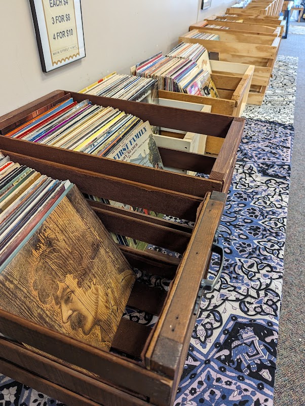 Main Street Vinyl, LLC - Photo 4