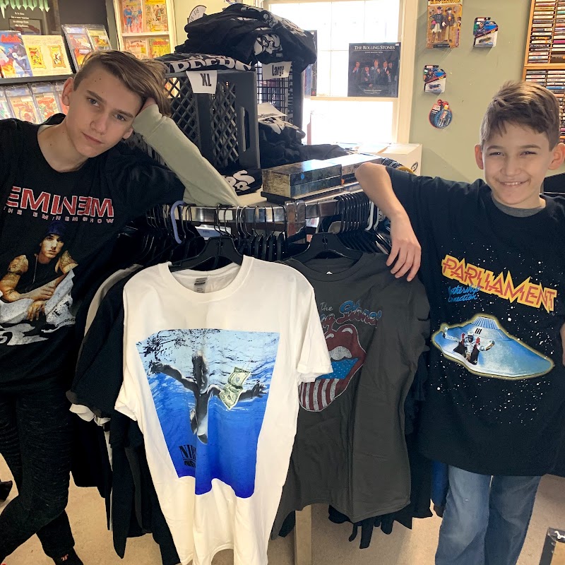 Hardy Boys Records and Comics - Photo 5