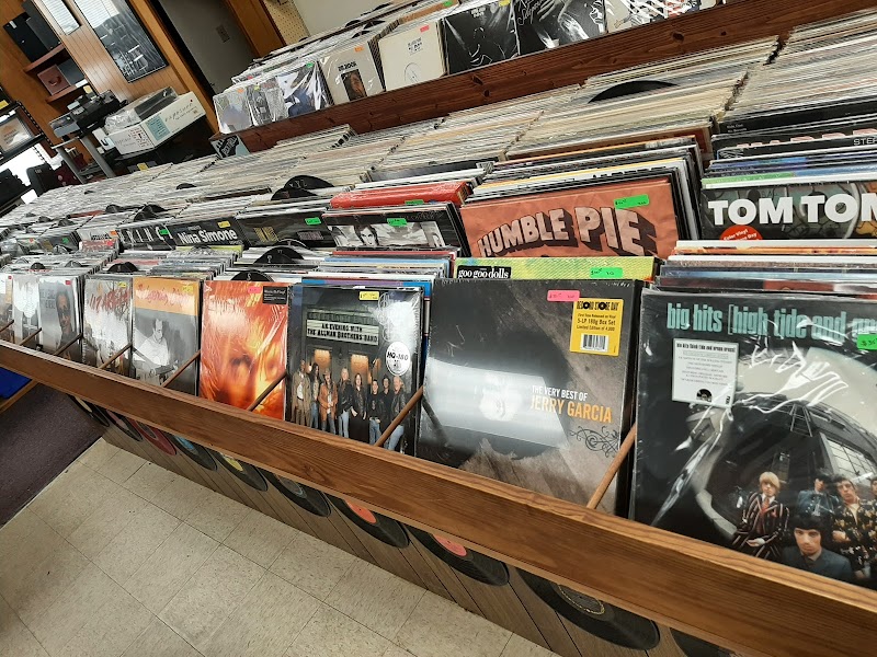 Classic Audio & Vinyl storefront