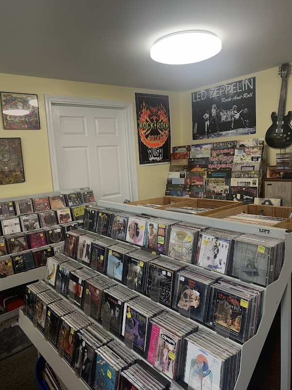 Vintage Vinyl storefront