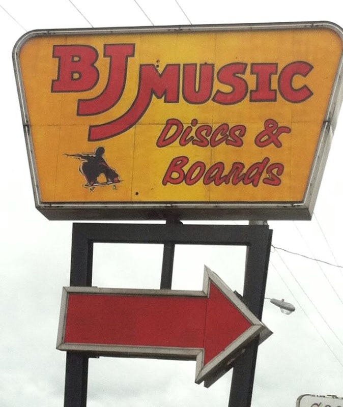 BJ Music Record Shop - Photo 2