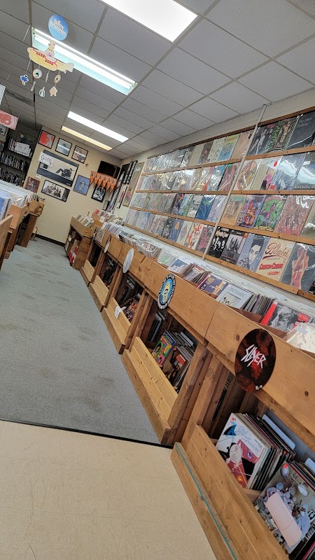 Yesterdaze - Photo 2