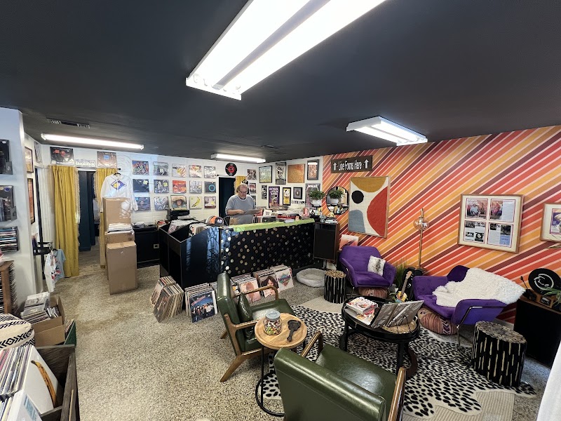 Mojo’s Island Records - Photo 5