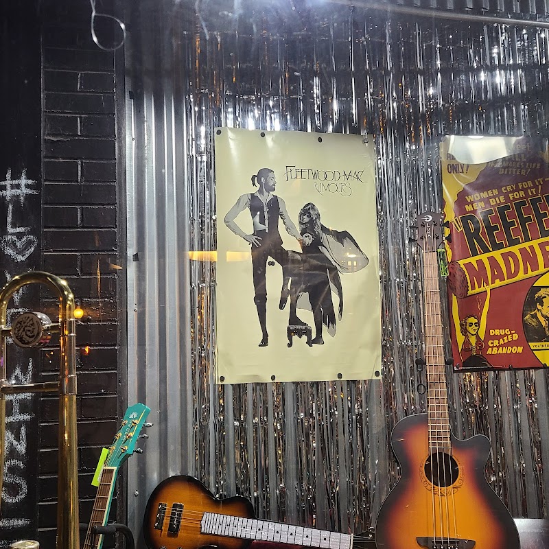 In Your Ear Music Emporium - Photo 3