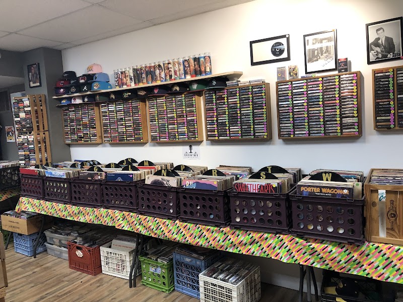 Far Out Records and Retro - Photo 2