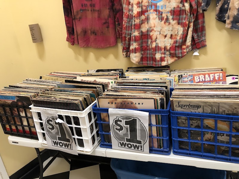 Far Out Records and Retro - Photo 5