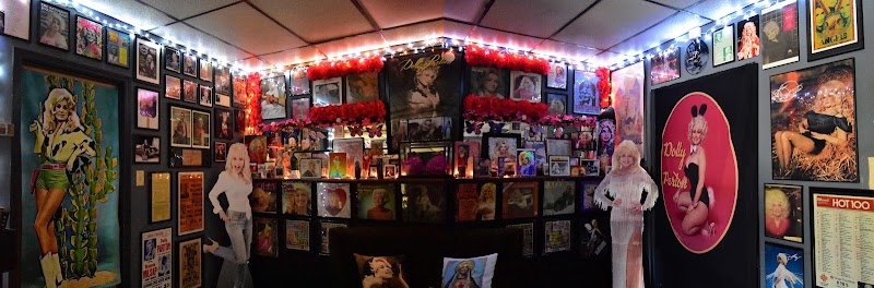 Dead Wax Records storefront