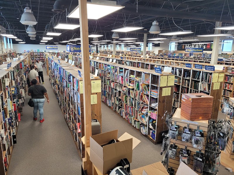 McKay's Mebane - Photo 4