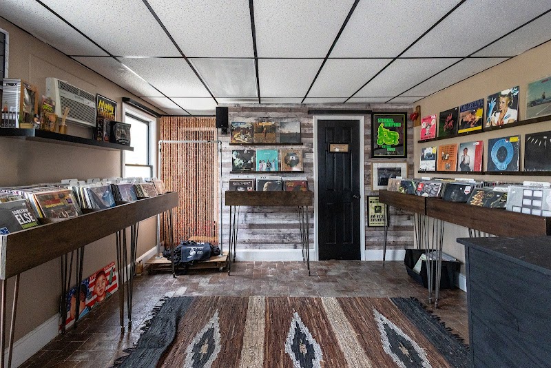 WHOA!TONE Records - Photo 5