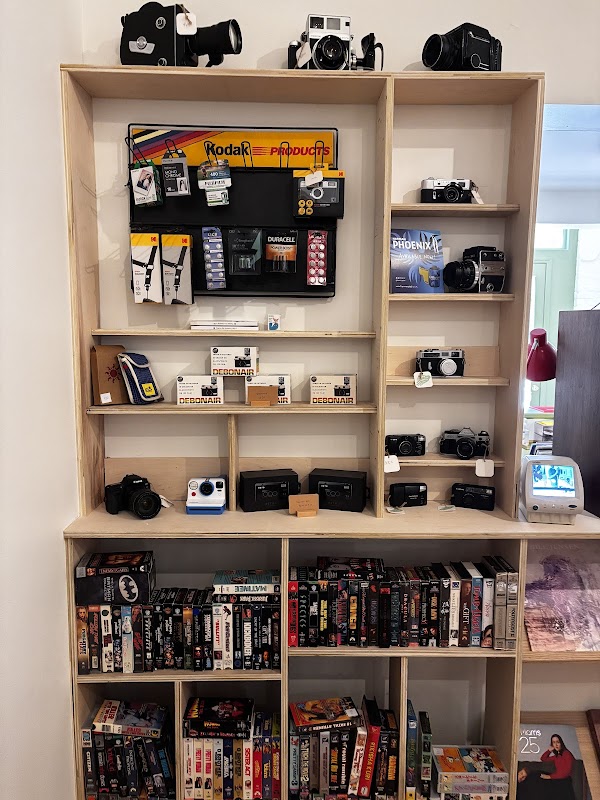 Low Five Analog Archive - Photo 2