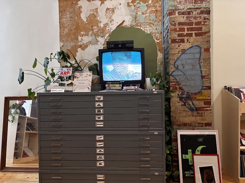 Low Five Analog Archive - Photo 4