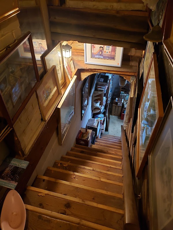 The Eclectible Shop - Photo 4