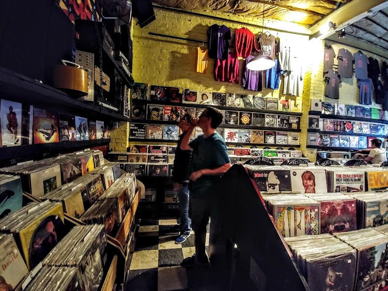 Static Age Records - Photo 2