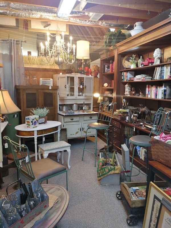 The Barn On Country Club - Photo 4