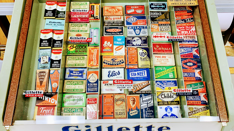 Lost In Time Antique Mall - Photo 2