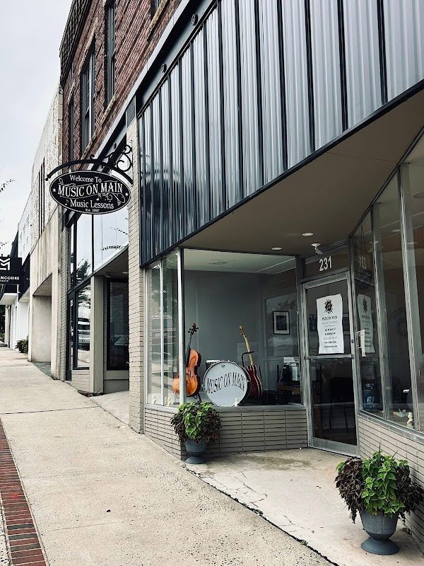 Music On Main - Photo 5