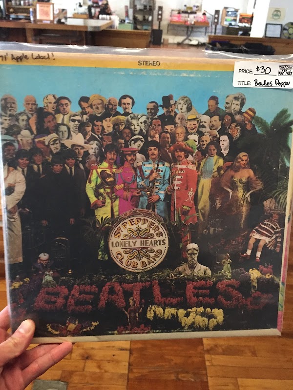 American Vinyl Co - Photo 4