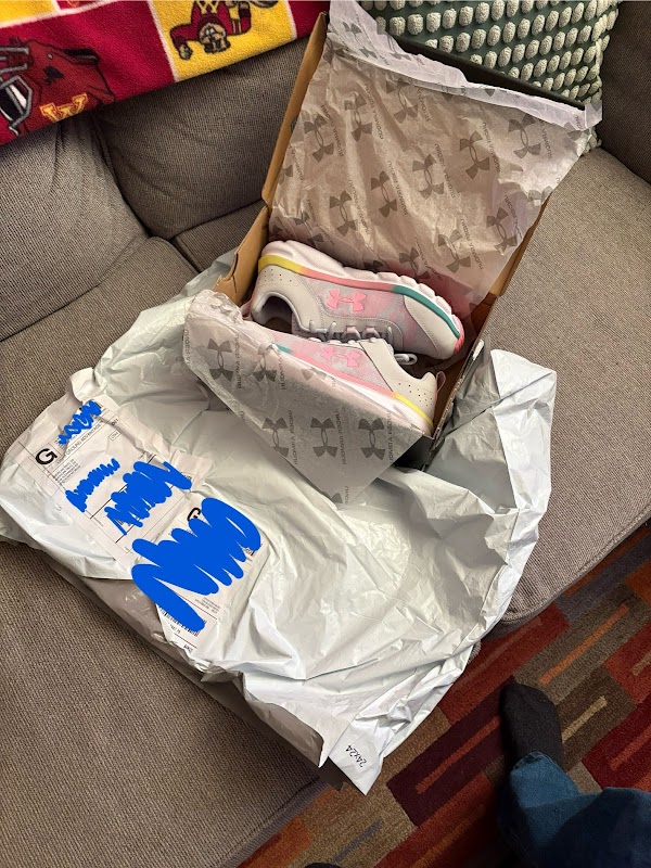 American Vinyl Co - Photo 5