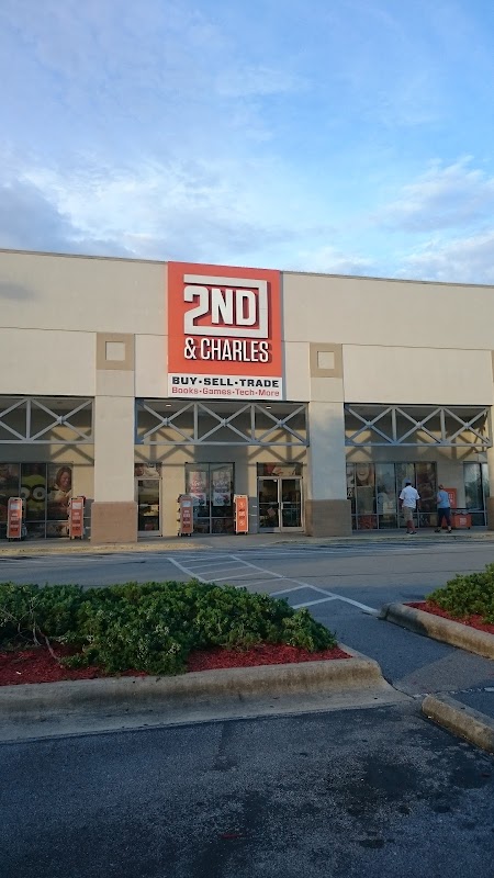 2nd & Charles, record store in Jacksonville, NC — photo 4