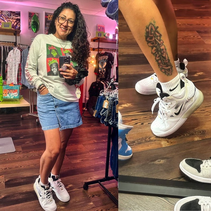 Retrograde Vintage NC - Photo 4