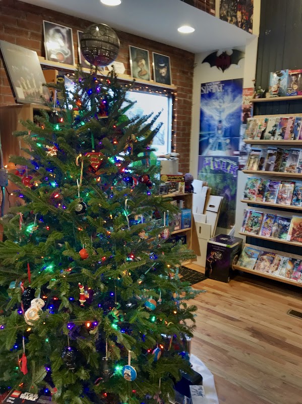 Morgan's Comics - Photo 4