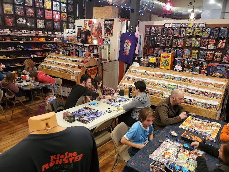 Morgan's Comics - Photo 5