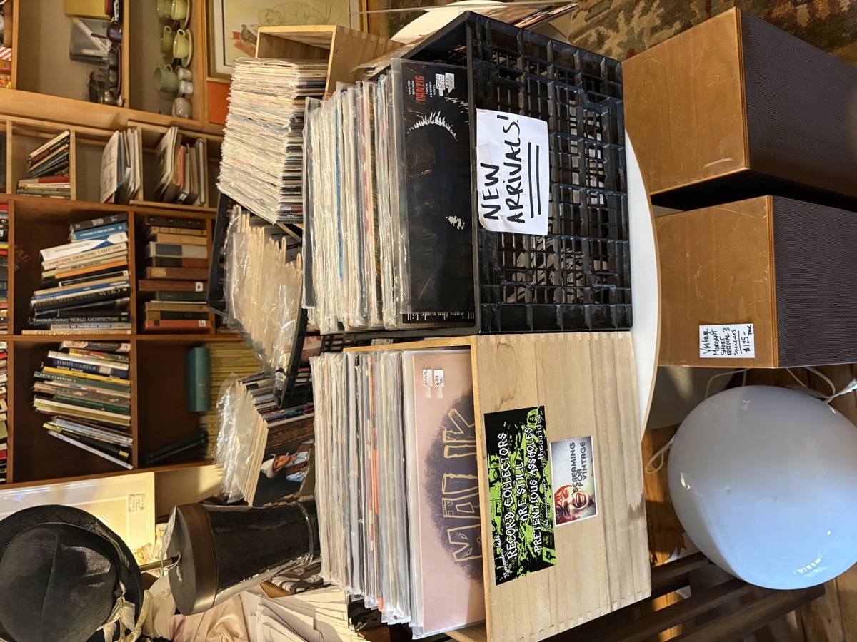 Screaming For Vintage - Photo 6