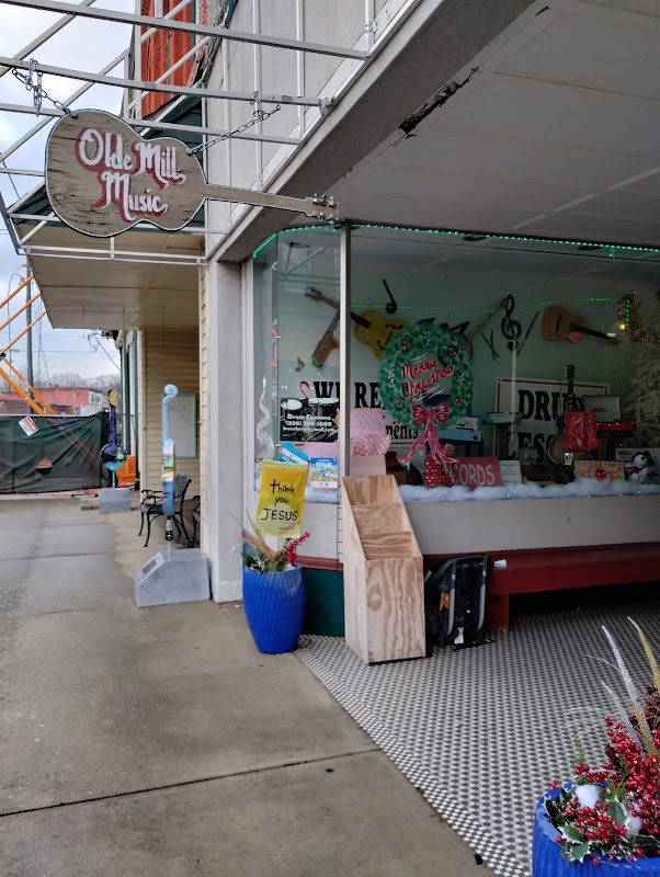 Olde Mill Music storefront