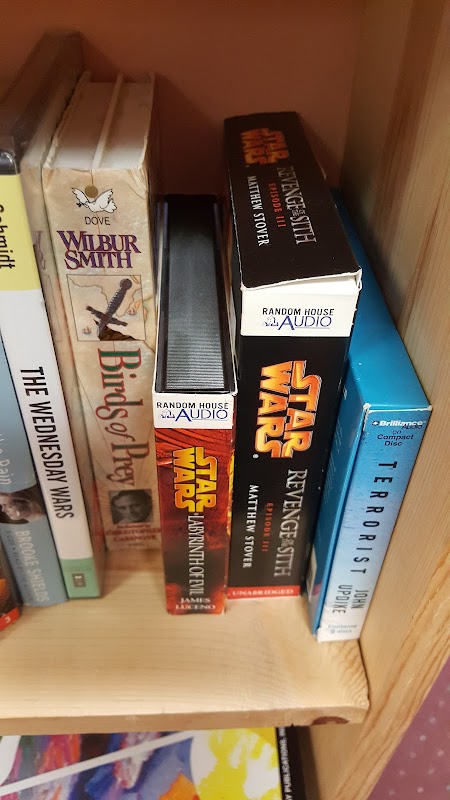 Pauper's Book & More - Photo 4